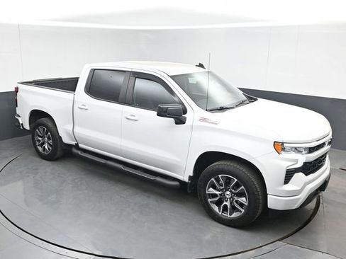 Used 2022 Chevrolet Silverado 1500 RST image 1