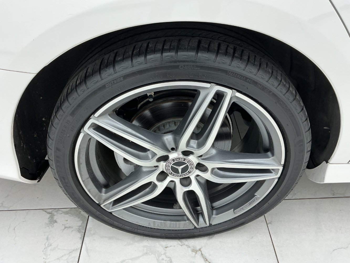 Used 2019 Mercedes-Benz E 300 w/ Premium 1 Package image 48