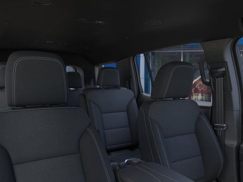 New 2026 Chevrolet Traverse LT w/ LPO, Floor Liner Package AWD/4WD image 24