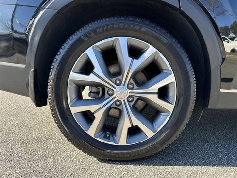 Used 2020 Hyundai Palisade SEL w/ Convenience Package image 17