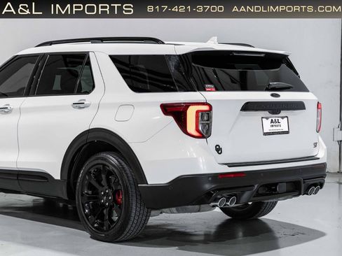 Used 2020 Ford Explorer ST w/ ST Street Pack AWD/4WD image 43