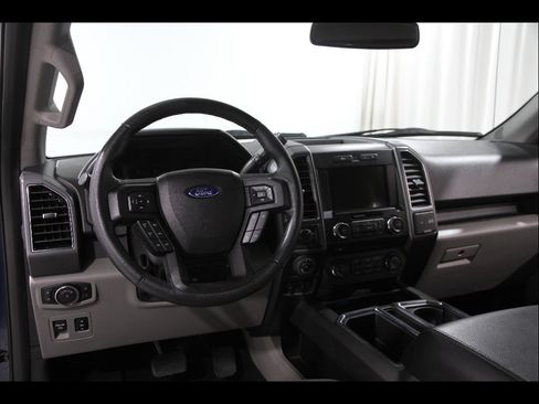 Used 2018 Ford F150 XLT w/ Equipment Group 302A Luxury AWD/4WD image 7