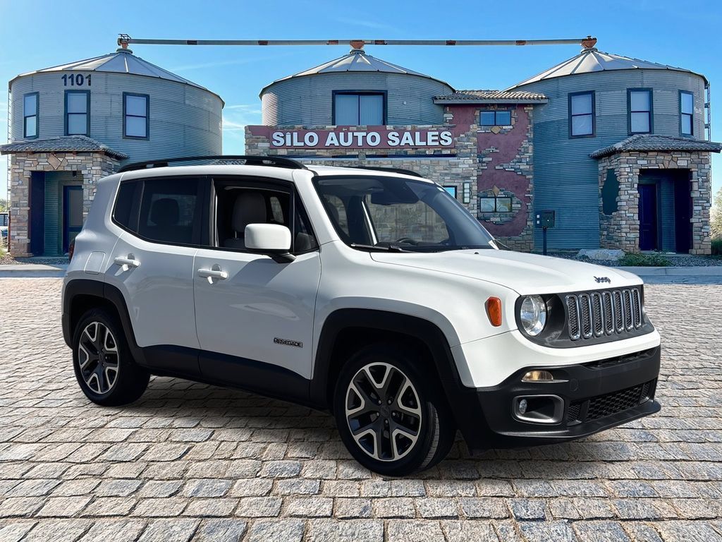 Used 2017 Jeep Renegade Latitude w/ Popular Equipment Group FWD image 7