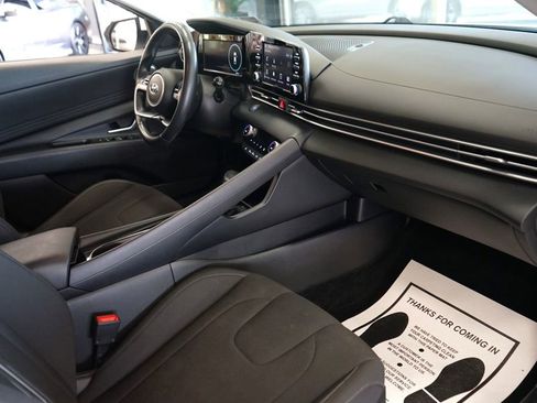Used 2021 Hyundai Elantra SEL w/ Convenience Package FWD image 37