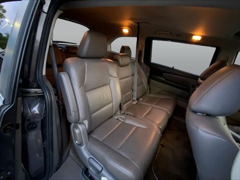Used 2014 Honda Odyssey EX-L image 18