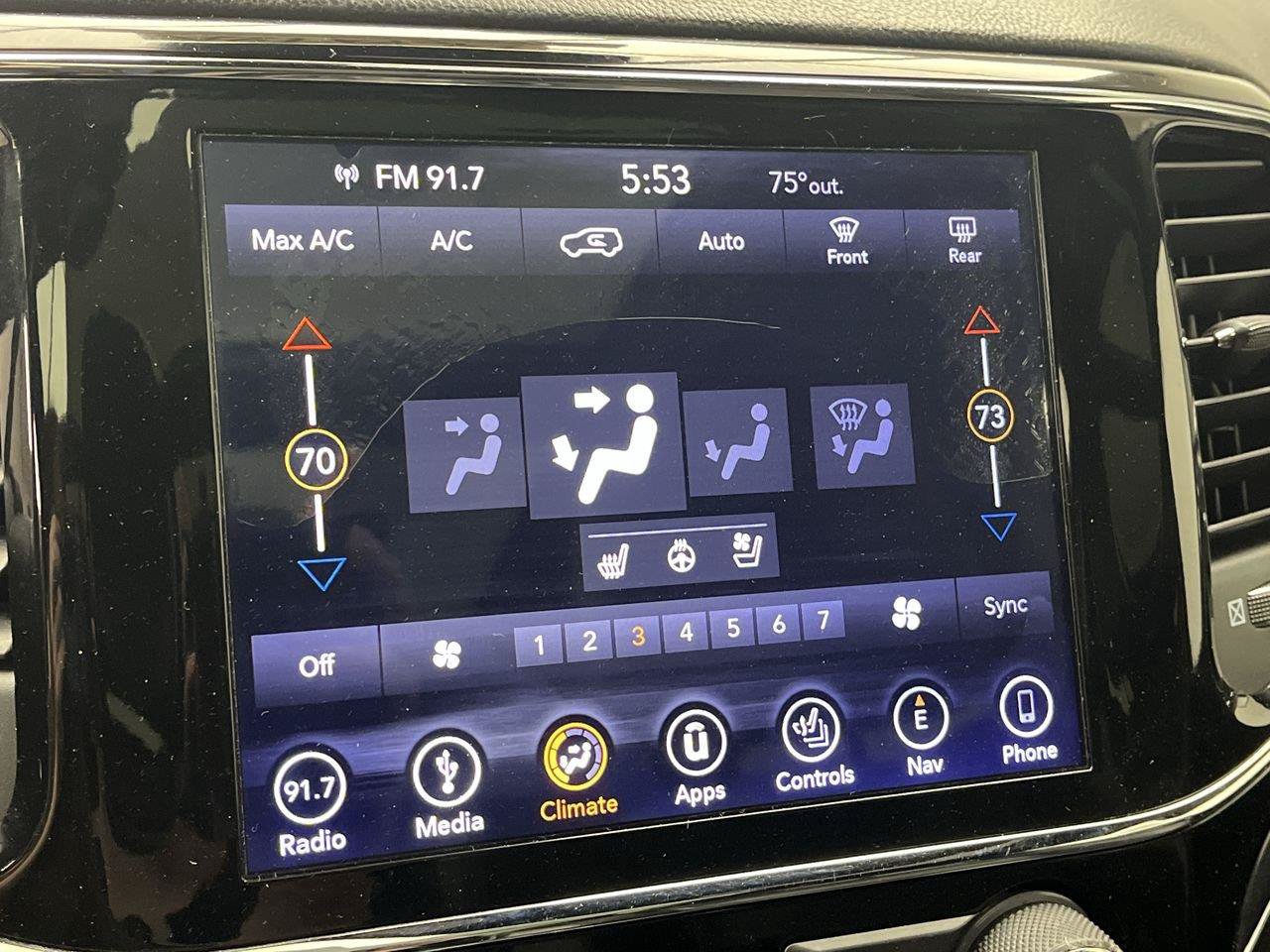 Used 2019 Jeep Grand Cherokee Overland AWD/4WD image 20
