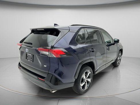 Used 2024 Toyota RAV4 SE w/ Weather & Moonroof Package AWD/4WD image 3