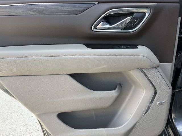 Used 2021 GMC Yukon SLT w/ SLT Luxury Plus Package RWD image 20