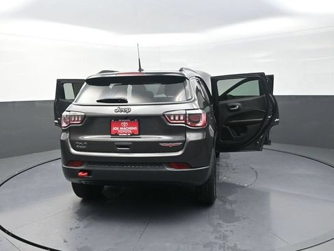 Used 2019 Jeep Compass Trailhawk AWD/4WD image 45