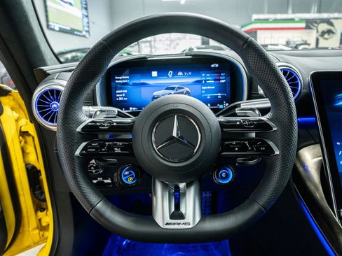 Used 2024 Mercedes-Benz AMG GT 63 image 14