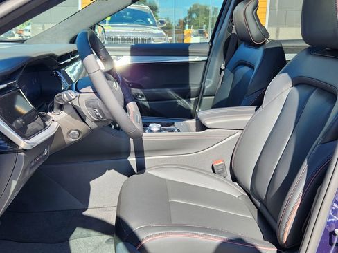 New 2025 Jeep Wagoneer S Launch Edition image 8