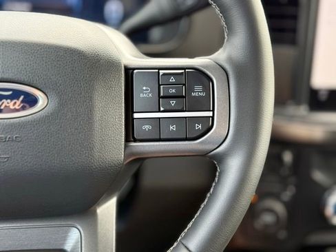 Used 2026 Ford F450 Lariat AWD/4WD image 29