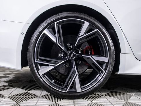 Used 2021 Audi RS 6 image 39