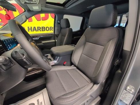 New 2026 Chevrolet Silverado 1500 RST w/ Safety Package AWD/4WD image 11