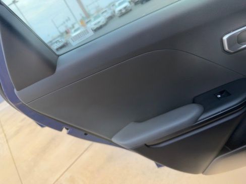 Used 2025 Kia K4 LXS image 28