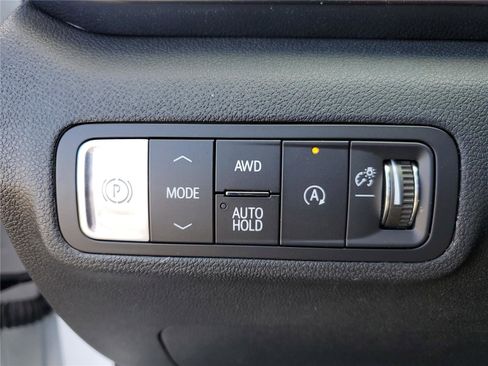 New 2026 GMC Terrain AT4 w/ Convenience Package III image 23