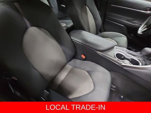 Used 2024 Toyota Camry LE image 10