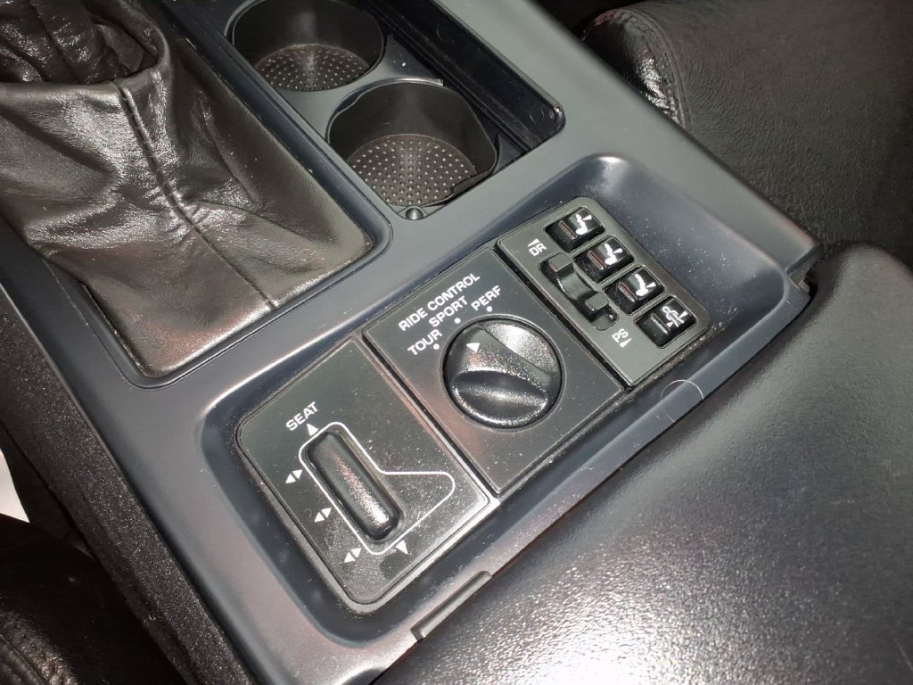 Used 1995 Chevrolet Corvette Coupe RWD image 17