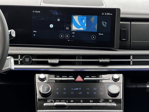 New 2025 Hyundai Santa Fe Limited image 19