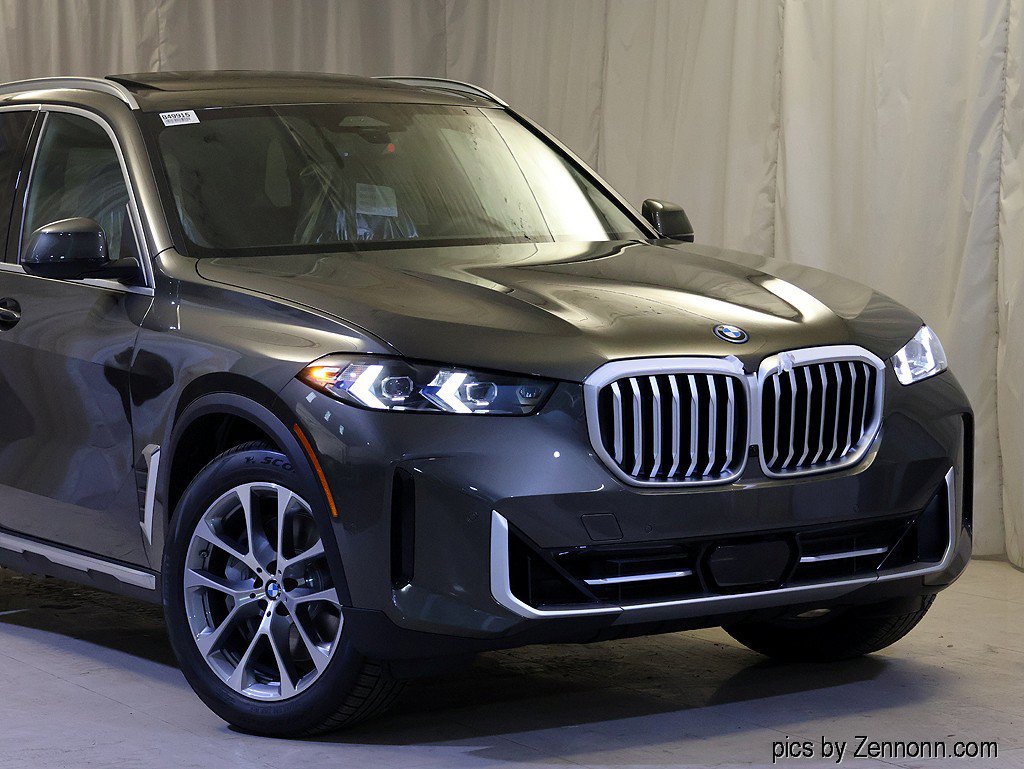 Used 2026 BMW X5 xDrive50e w/ Climate Comfort Package AWD/4WD image 2