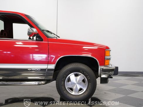 Used 1994 Chevrolet Silverado 1500 4x4 Regular Cab image 30