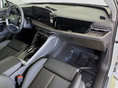 New 2026 Audi Q5 Premium Plus AWD/4WD image 30