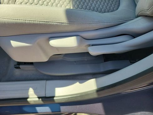 Used 2018 GMC Acadia SLE image 21