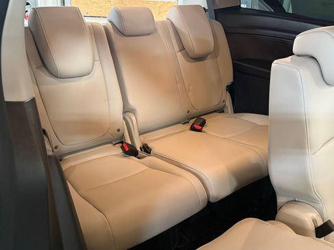 Used 2025 Honda Odyssey EX-L image 19