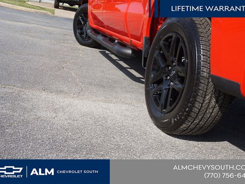 New 2025 Chevrolet Silverado 1500 Custom AWD/4WD image 13