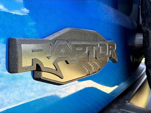 New 2025 Ford Bronco Raptor image 9