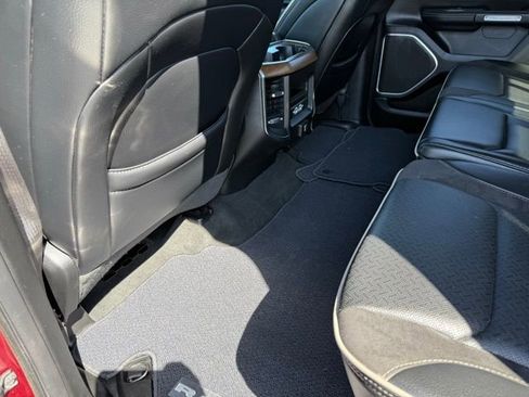 Used 2022 RAM 1500 Laramie image 12