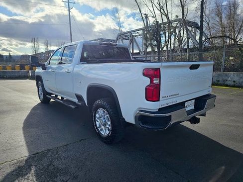 Used 2023 Chevrolet Silverado 2500 LTZ w/ LTZ Convenience Package image 5