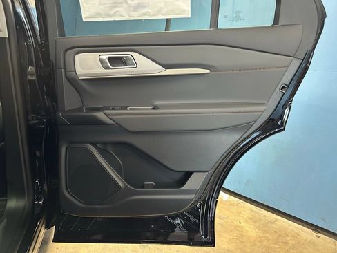 New 2026 Ford Explorer Active w/ Active Comfort Package AWD/4WD image 49