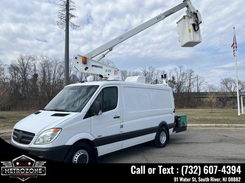 Used 2012 Mercedes-Benz Sprinter 3500 w/ High Idle Fixed Pkg image 2