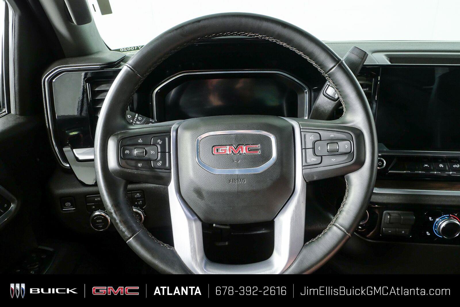 Used 2026 GMC Sierra 1500 SLT AWD/4WD image 9
