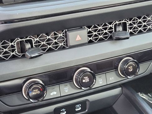 Certified 2023 Honda Accord LX image 14