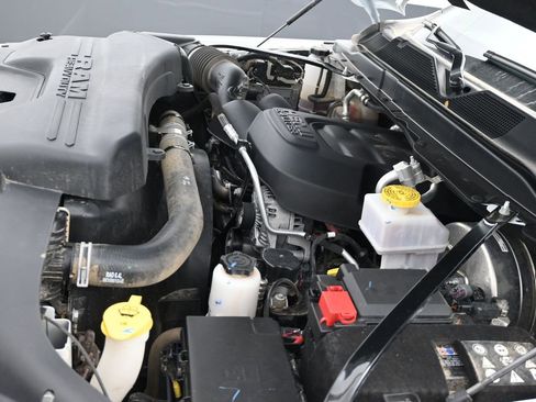 Used 2025 RAM 2500 Laramie image 9