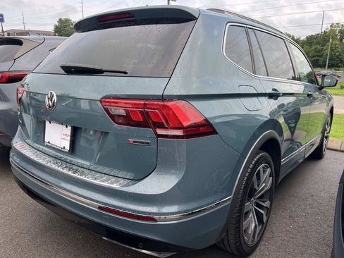 Used 2020 Volkswagen Tiguan SEL Premium R-Line AWD/4WD image 2