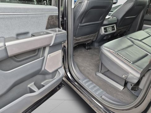 Used 2024 Ford F250 Lariat AWD/4WD image 33