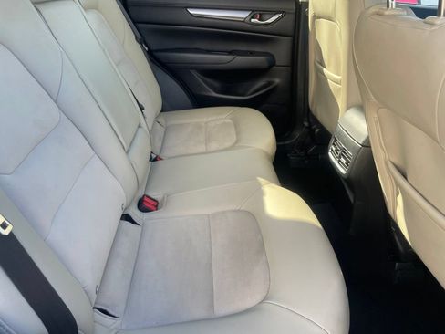Used 2021 MAZDA CX-5 Touring FWD image 21