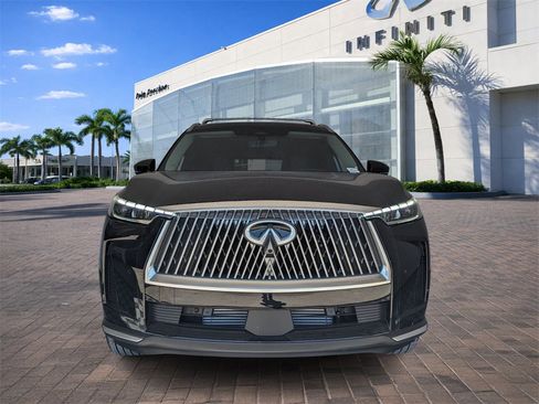 Certified 2026 INFINITI QX60 Luxe w/ Cargo Package image 3