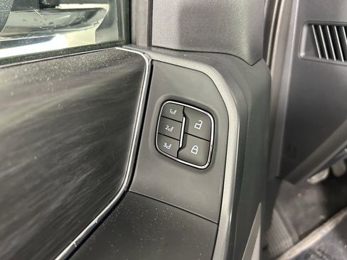 New 2025 Ford F150 Lariat w/ Equipment Group 501A Mid image 18