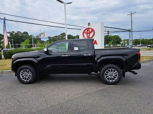 New 2026 Toyota Tacoma Limited AWD/4WD image 9