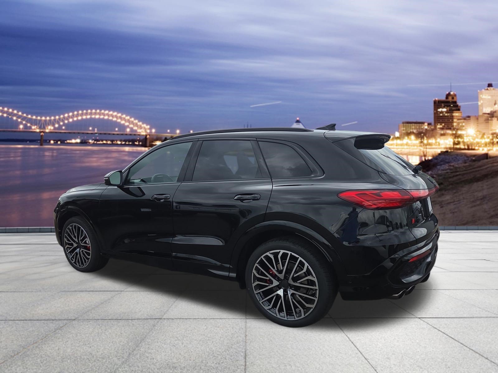 New 2026 Audi SQ5 Prestige AWD/4WD image 3