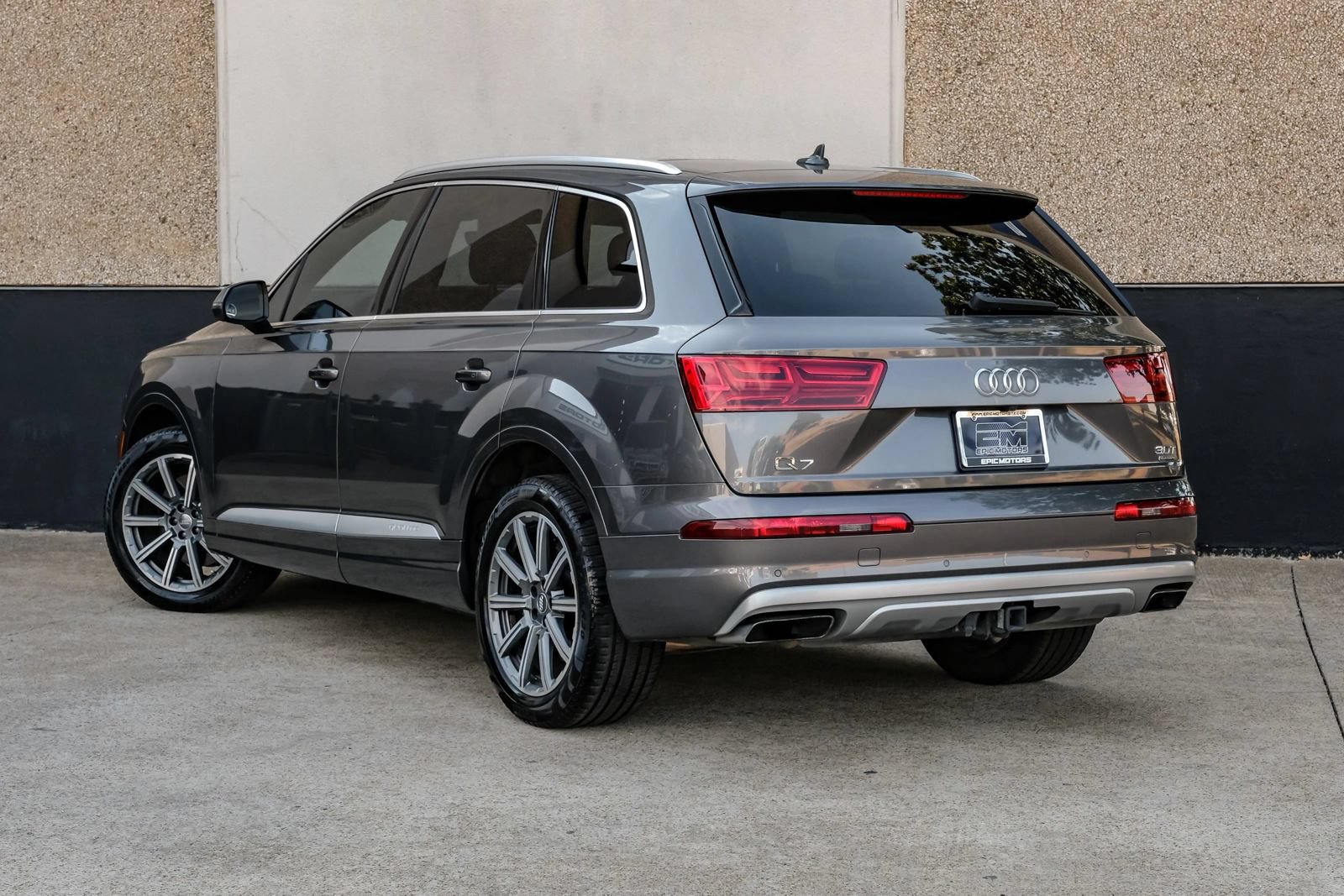 Used 2018 Audi Q7 3.0T Prestige w/ Prestige Package AWD/4WD image 10