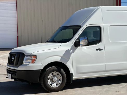 Used 2021 Nissan NV 2500 SV RWD image 16