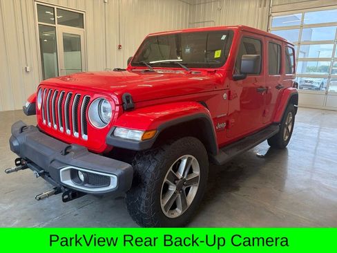 Used 2020 Jeep Wrangler Unlimited Sahara w/ Cold Weather Group AWD/4WD image 8