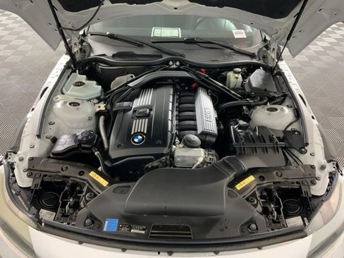 Used 2009 BMW Z4 sDrive30i image 22