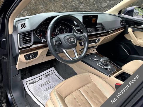 Used 2019 Audi Q5 2.0T Premium AWD/4WD image 11