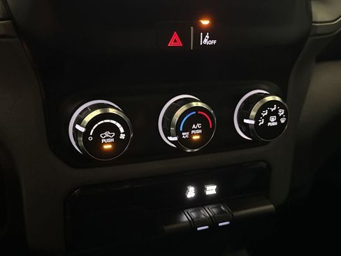 Used 2021 RAM 1500 Tradesman image 16